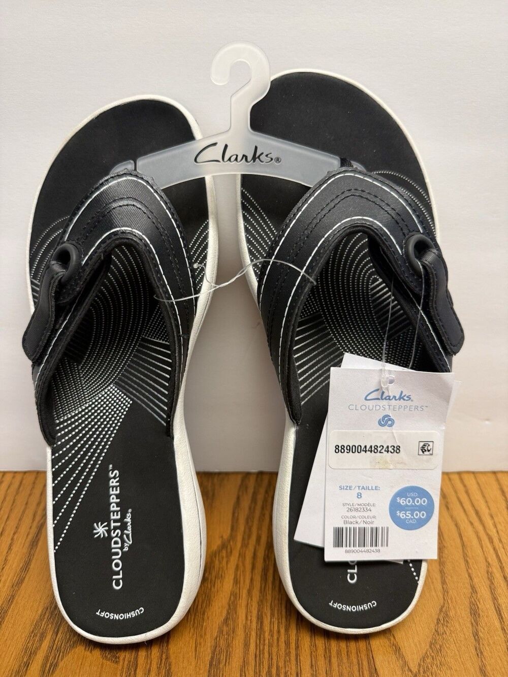 Clarks Cloudsteppers Women's Black Cushioned Flip-Flops Sandals Size 8 New